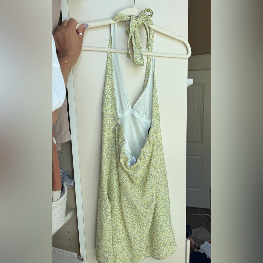 H&M Halter Sundress - Picture 2 of 2